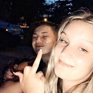 Meet your Posher, Mackenzie